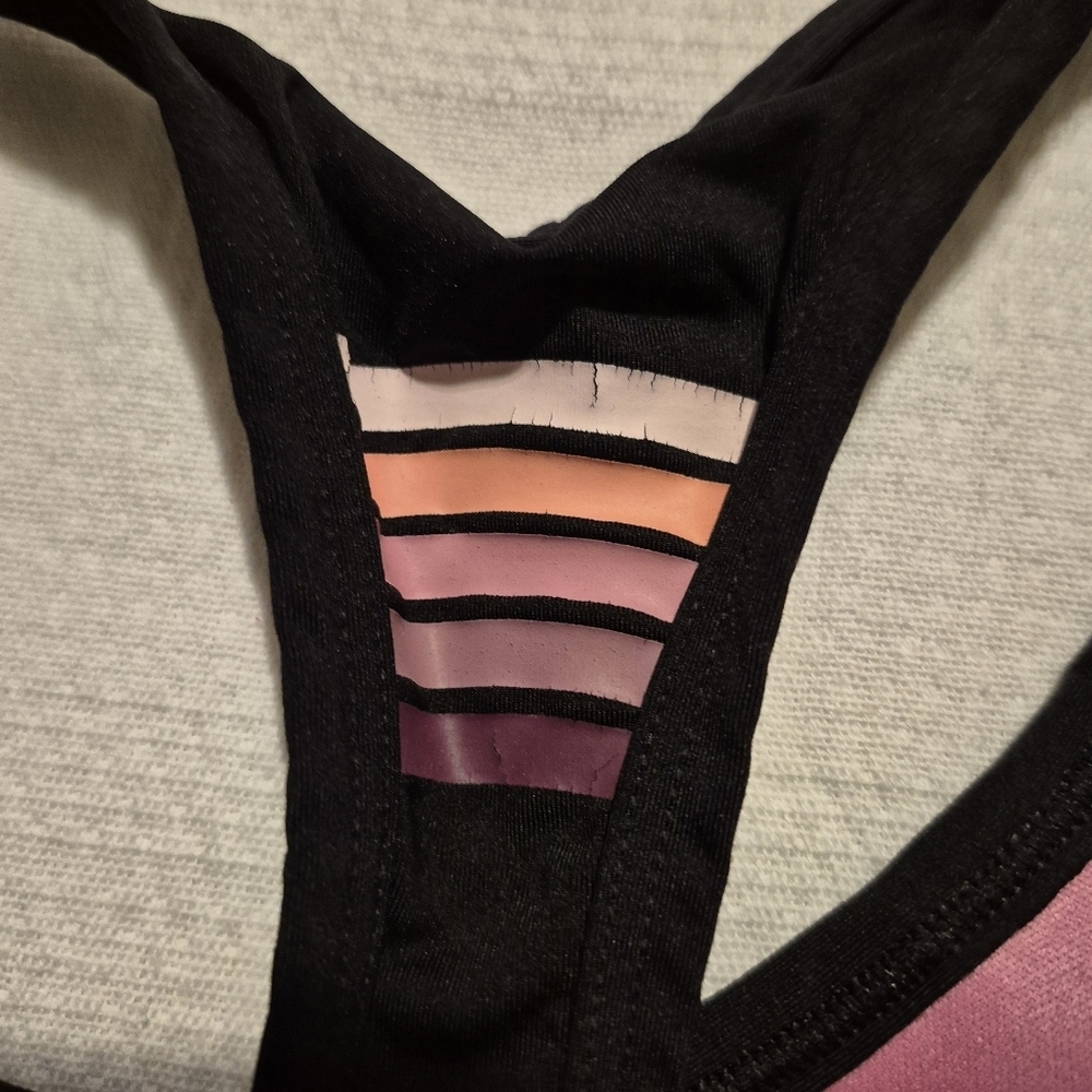 Pink women's Medium black Ultimately lined permanent padding sewn in, VGUC - Picture 3 of 4